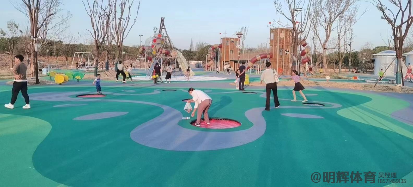 兰州公园跑道是用什么材料做成的